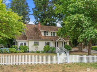 1404 Adams St, Steilacoom, WA 98388