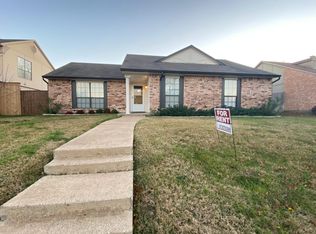 2817 Edinburg Ln, Flower Mound, TX 75028