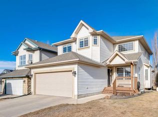161 W Douglas Ridge Pl SE, Calgary, AB T2Z2T3