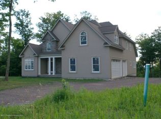 205 Carpenter Hill Rd #L-4, South Abington Township, PA 18411
