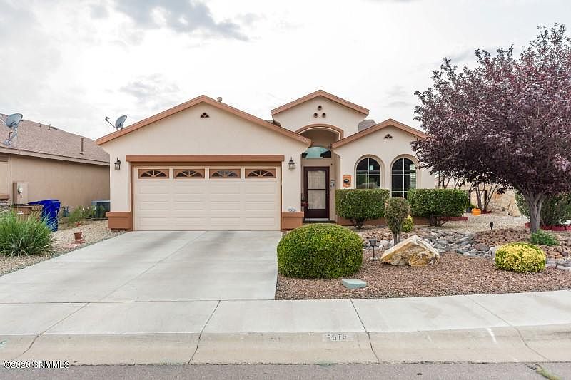 1st image of 7575 Vista De Oeste Pl