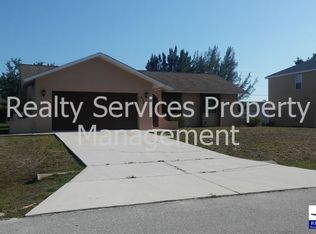 630 SW 26th Ter, Cape Coral, FL 33914