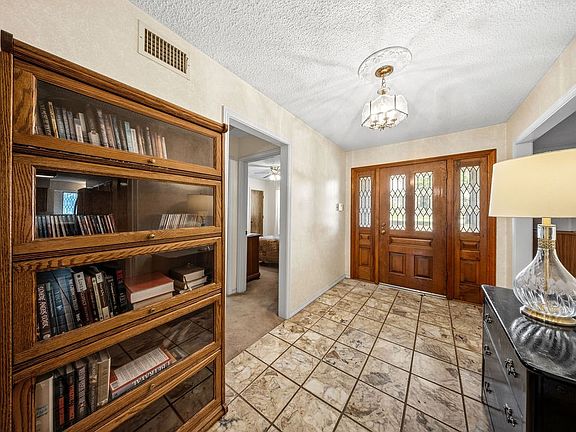 4th image of 8724 Racquet Club Dr