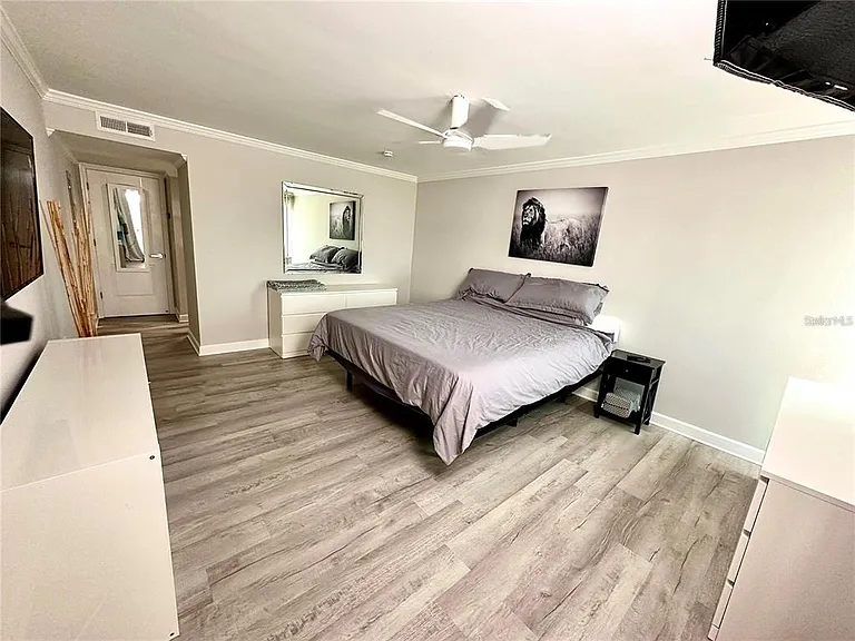 4908 38th Way S #401 — Photo 9