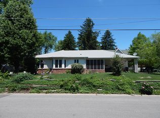 404 N 10th Ave, Beech Grove, IN 46107