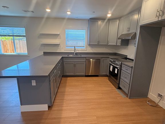 3rd image of 2738 21st St