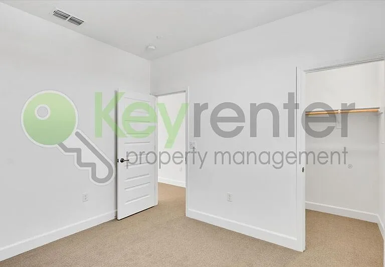 224 Twilight Peak Ct — Photo 29