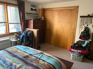 38 Middle St APT 4, Waltham, MA 02451