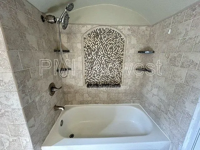 5663 N Illinois St — Photo 26