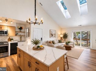 1077 Tristram Cir, Mantua, NJ 08051