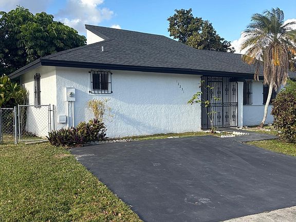 5th image of 12231 SW 210th St