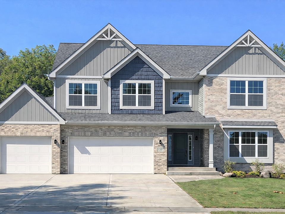 1st image of 25902 W Ravine Woods Dr