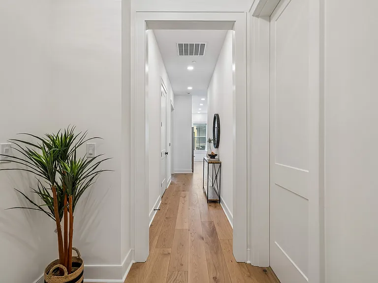 540 Helmsman St #1222 — Photo 8