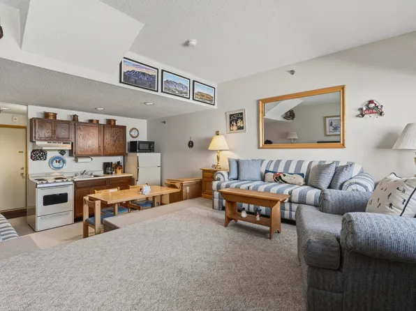 8 Cascades Drive #B-06, Newry, ME 04261