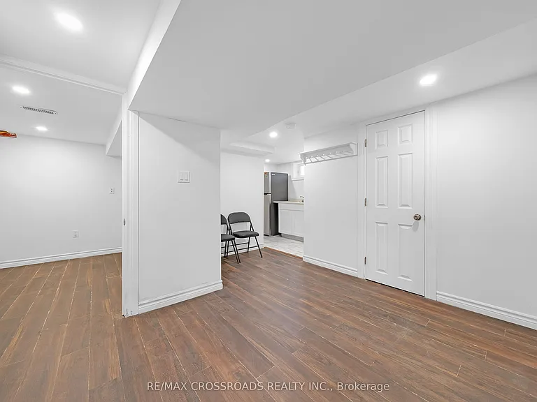111 Elgin St W — Photo 7
