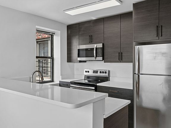 3rd image of 2400 Webb Ave APT 7K