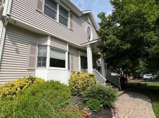 41 Circle Dr, Paramus Boro, NJ 07652