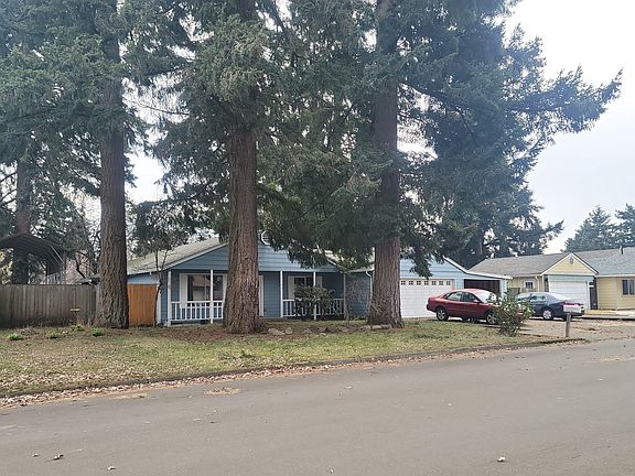 3rd image of 12703 NE 37th St