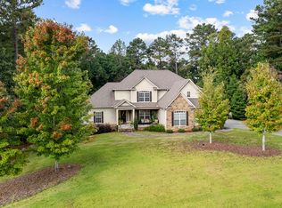 348 Willow Pointe Dr, Lagrange, GA 30240