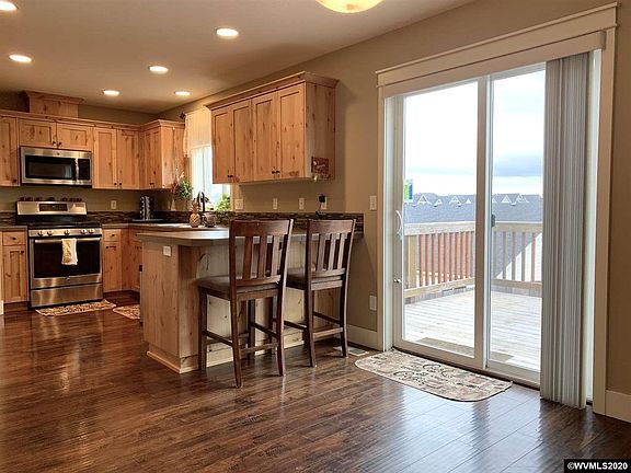5th image of 2670 Ellen Ln Nw
