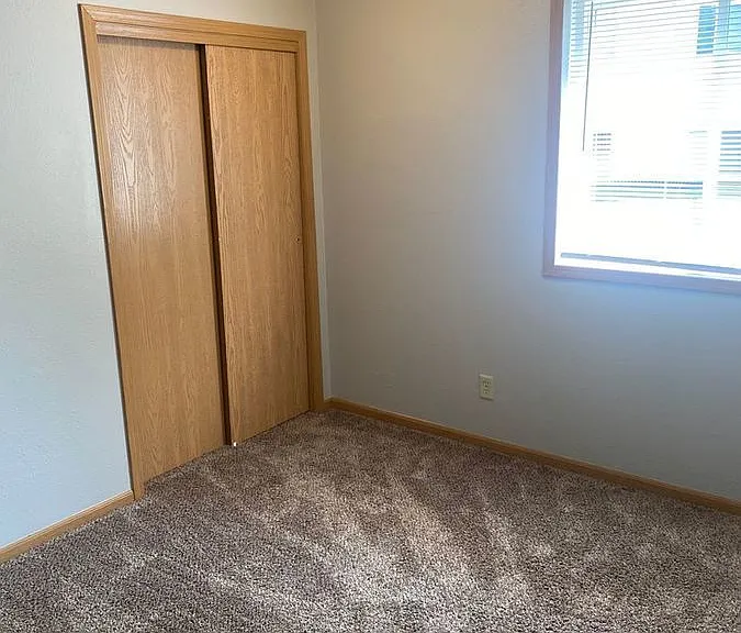 225 Ash St #14 — Photo 13
