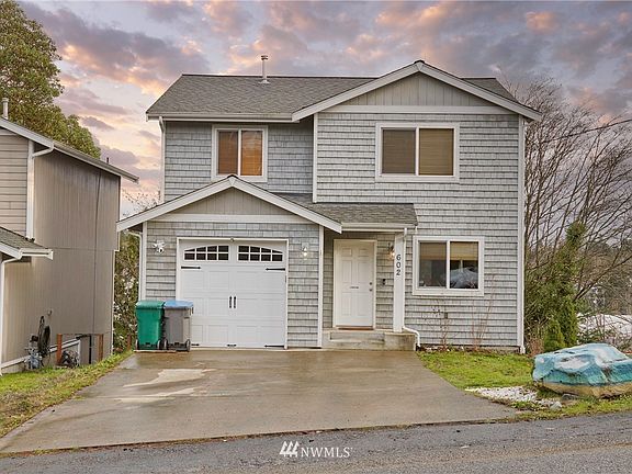 2nd image of 602 N Cambrian Ave