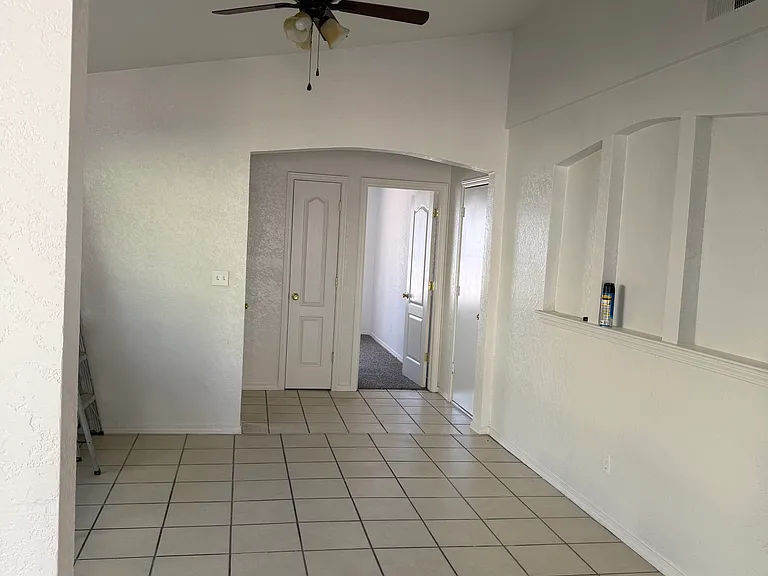 12528 Flora Alba Dr — Photo 2