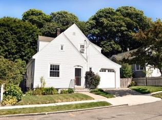 12 Broadway Cir, Lynn, MA 01904