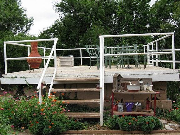 raised deck