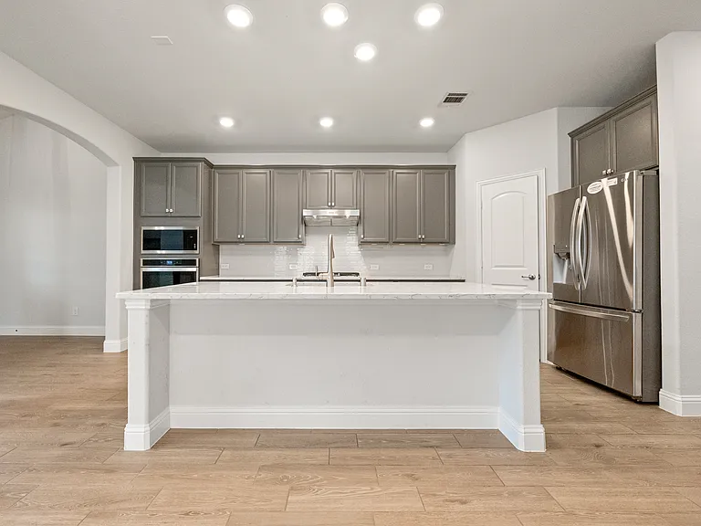 1716 Elise Ln — Photo 11