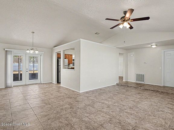3rd image of 1367 Unter Ave NW