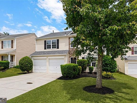 2nd image of 411 Sugar Maple Ct