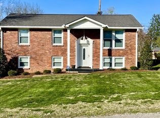 540 Starliner Dr, Nashville, TN 37209