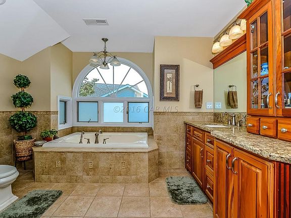 Beautiful spacious master bath
