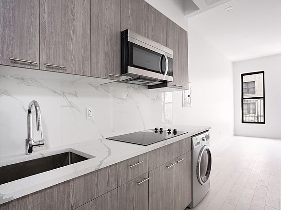 3rd image of 611 W 142nd St #2A