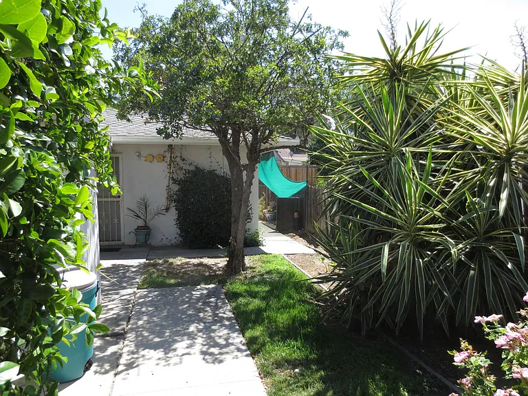 11443 Richmont Rd #A — Photo 8
