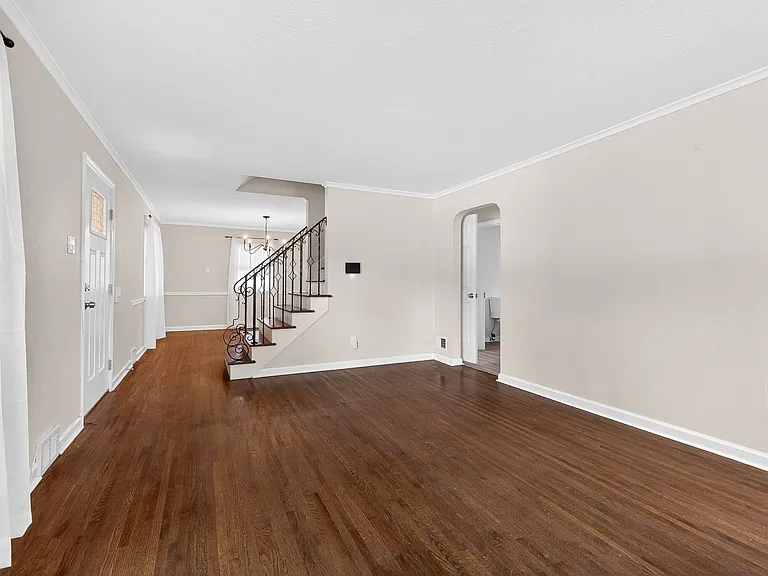 1678 Oakland Park Ave — Photo 9