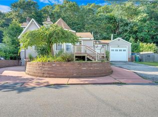 169 Roberta Ave, Woonsocket, RI 02895