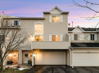 8636 Savanna Oaks Bay UNIT I, Woodbury, MN 55125