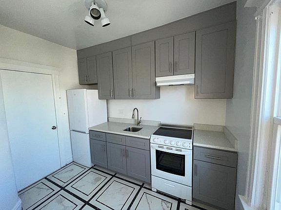 5th image of 91-17 90th St #2