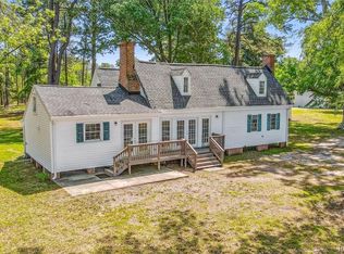 1279 Lillys Neck Rd, Moon, VA 23119