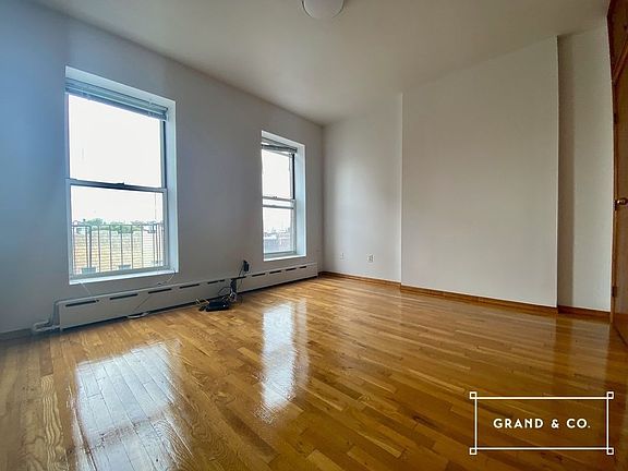 2nd image of 649 Manhattan Ave #3G