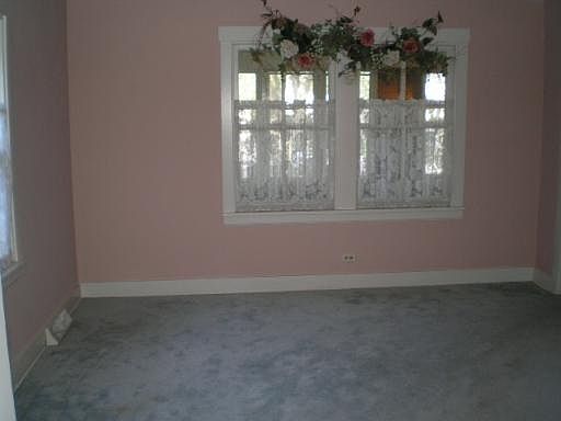 5th image of 115 N Park Ave