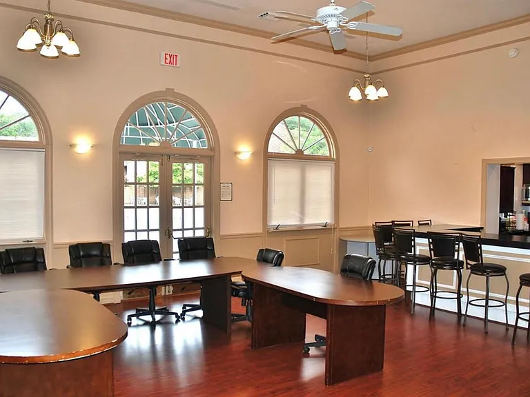 728 Quince Orchard Blvd #T1 — Photo 12