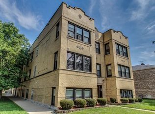 6418 18th St #8, Berwyn, IL 60402