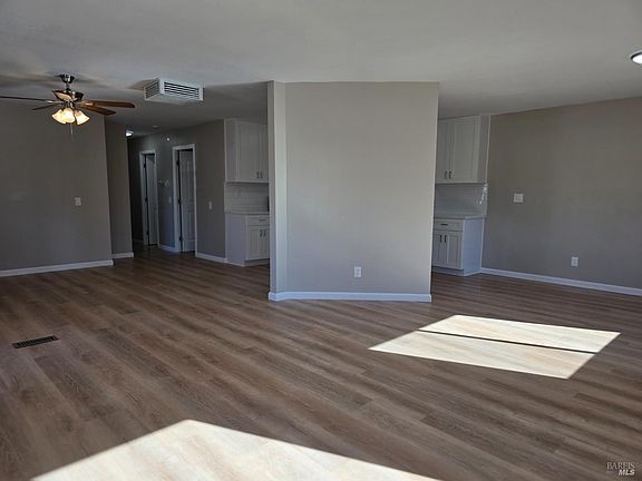 5th image of 5763 Mobile Drive