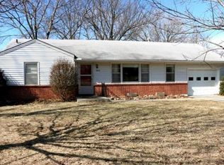 5518 N Tracy Ave, Kansas City, MO 64118