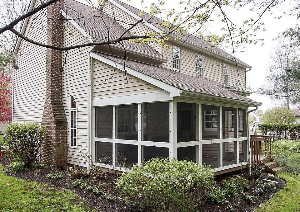 2nd image of 30985 Sassafras Ln #10