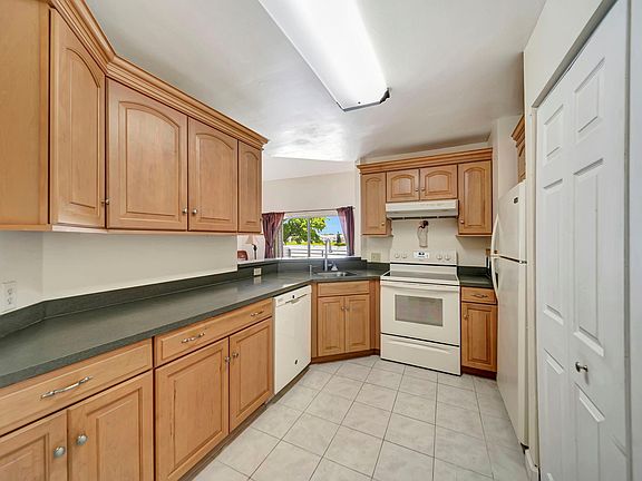 3rd image of 3461 NW 44th Street #206