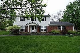 1st image of 6955 Woodridge Dr